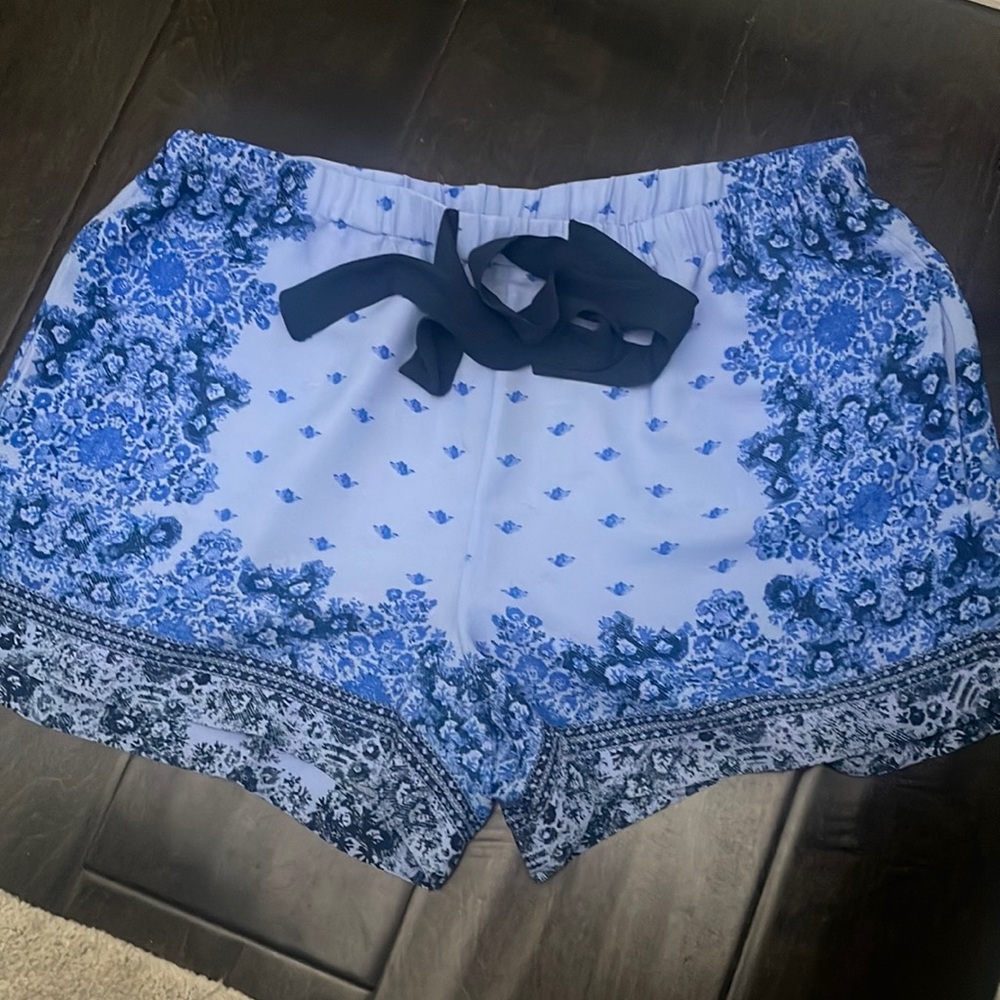 BCBG BLUE SHORT